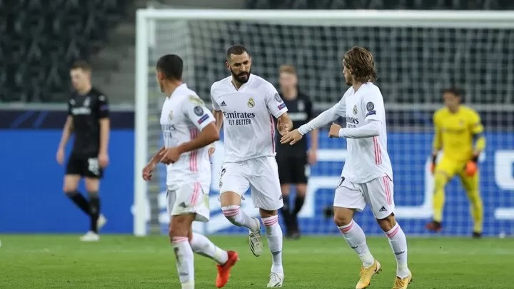Real Madrid vs Mgladbach (3h 10/12): Nhiệm vụ phải thắng