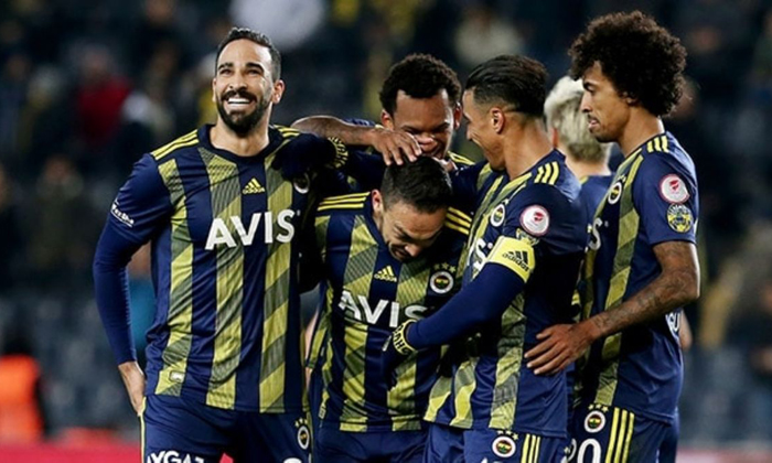 Fenerbahce vs Kayserispor (0h 21/3): Buồn ngủ gặp chiếu manh