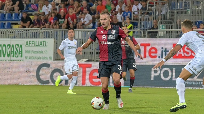 Verona vs Cagliari (2h45 21/6): Tiến gần top 6