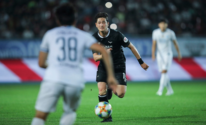 Seongnam vs Suwon Bluewings, 17h30 ngày 16/6: Hạn hán bàn thắng?