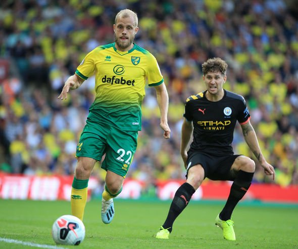 Man City vs Norwich (22h 26/7): Ngẩng đầu rời giải