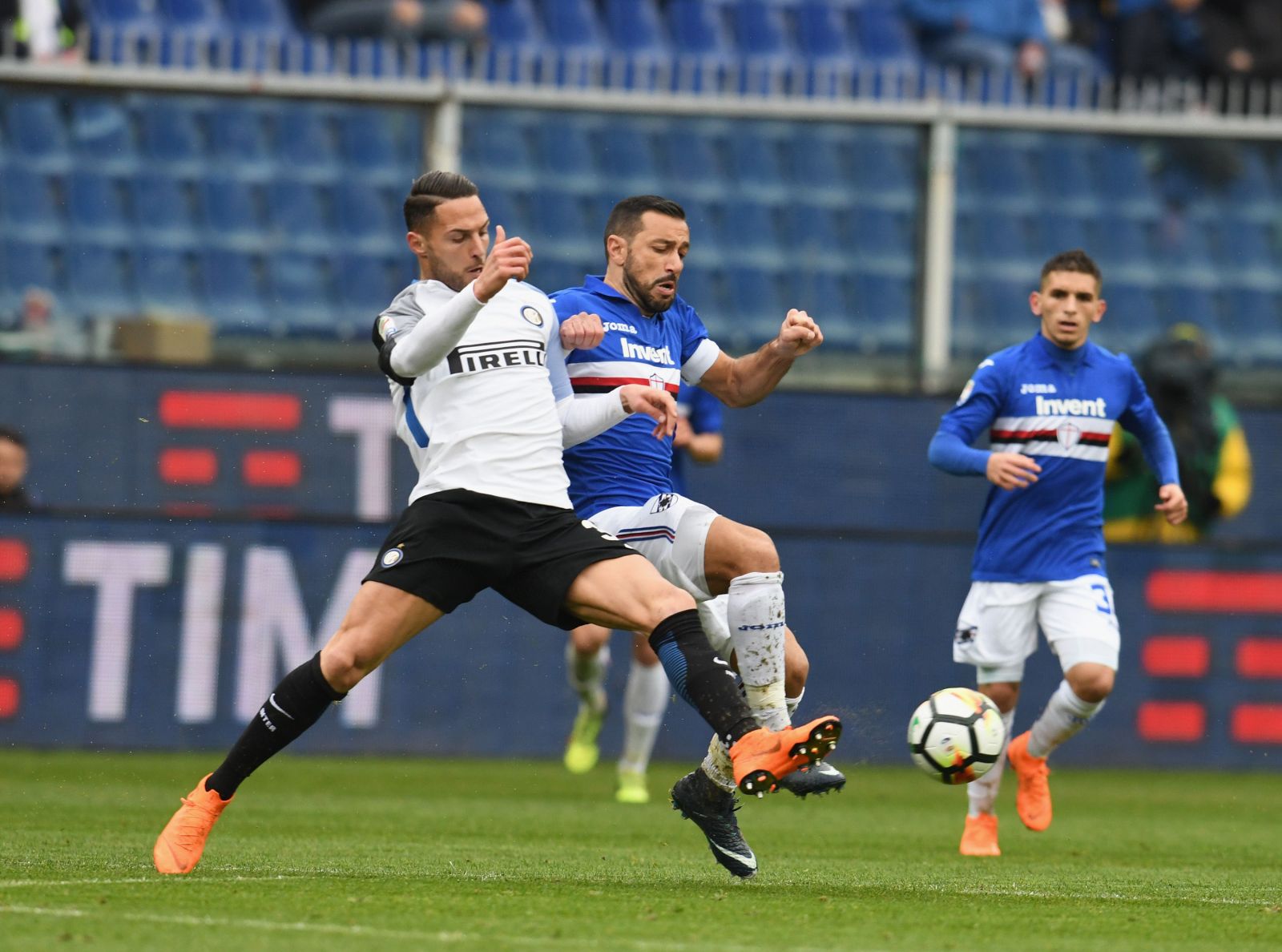 Sampdoria vs SPAL (0h30 6/7): Khách tiến gần vé xuống hạng