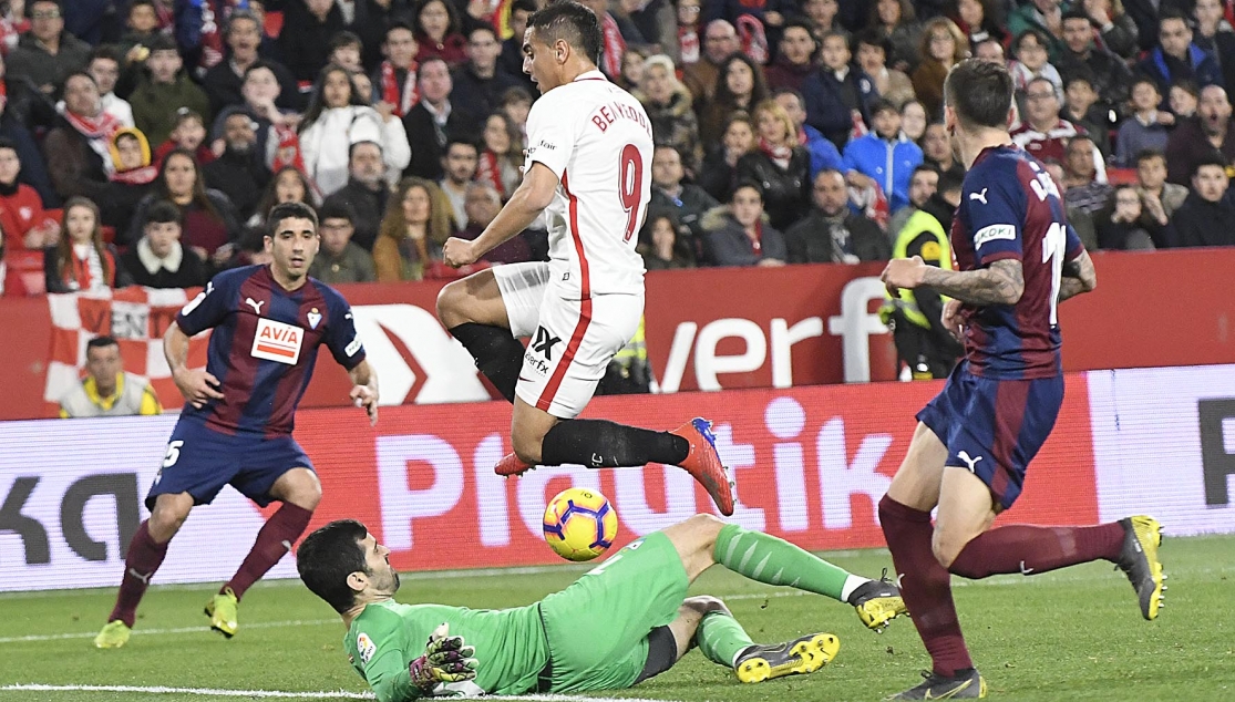 Sevilla vs Eibar (3h 7/7): Nối dài mạch bất bại