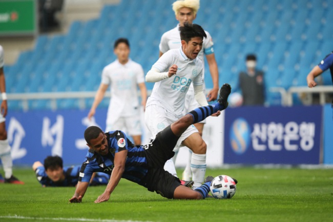 Incheon United vs Suwon Bluewings, 15h30 ngày 22/8: Khởi sắc