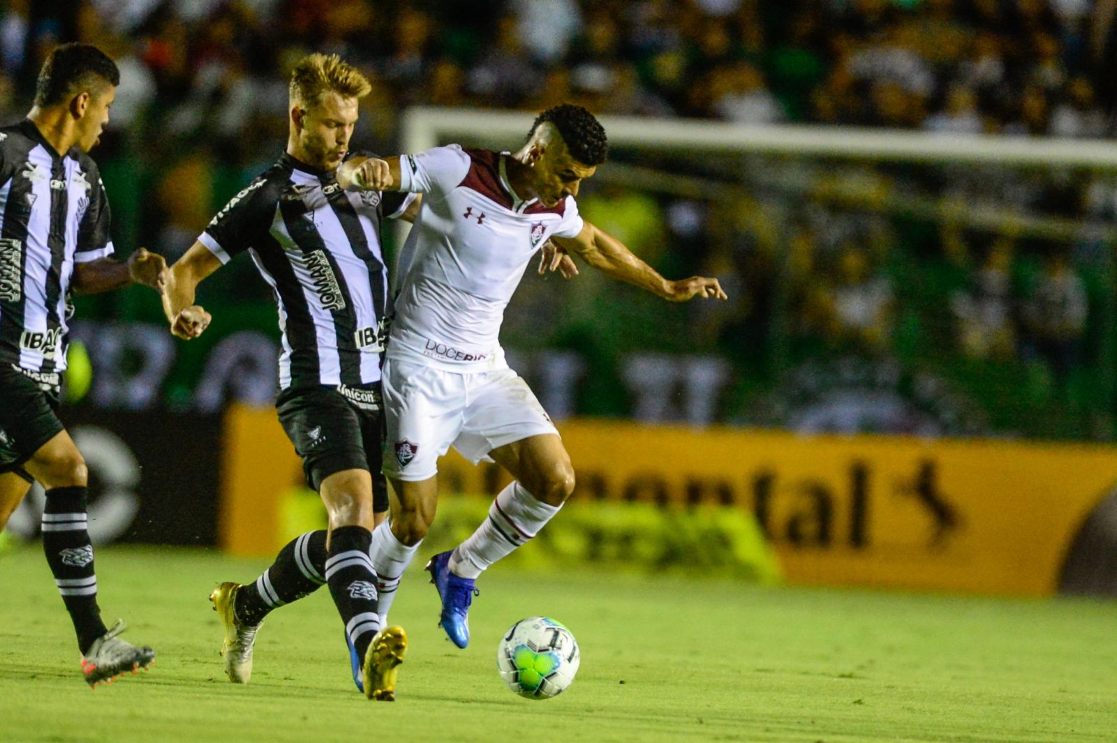 Fluminense vs Figueirense, 7h30 ngày 26/8: Lật ngược thế cờ