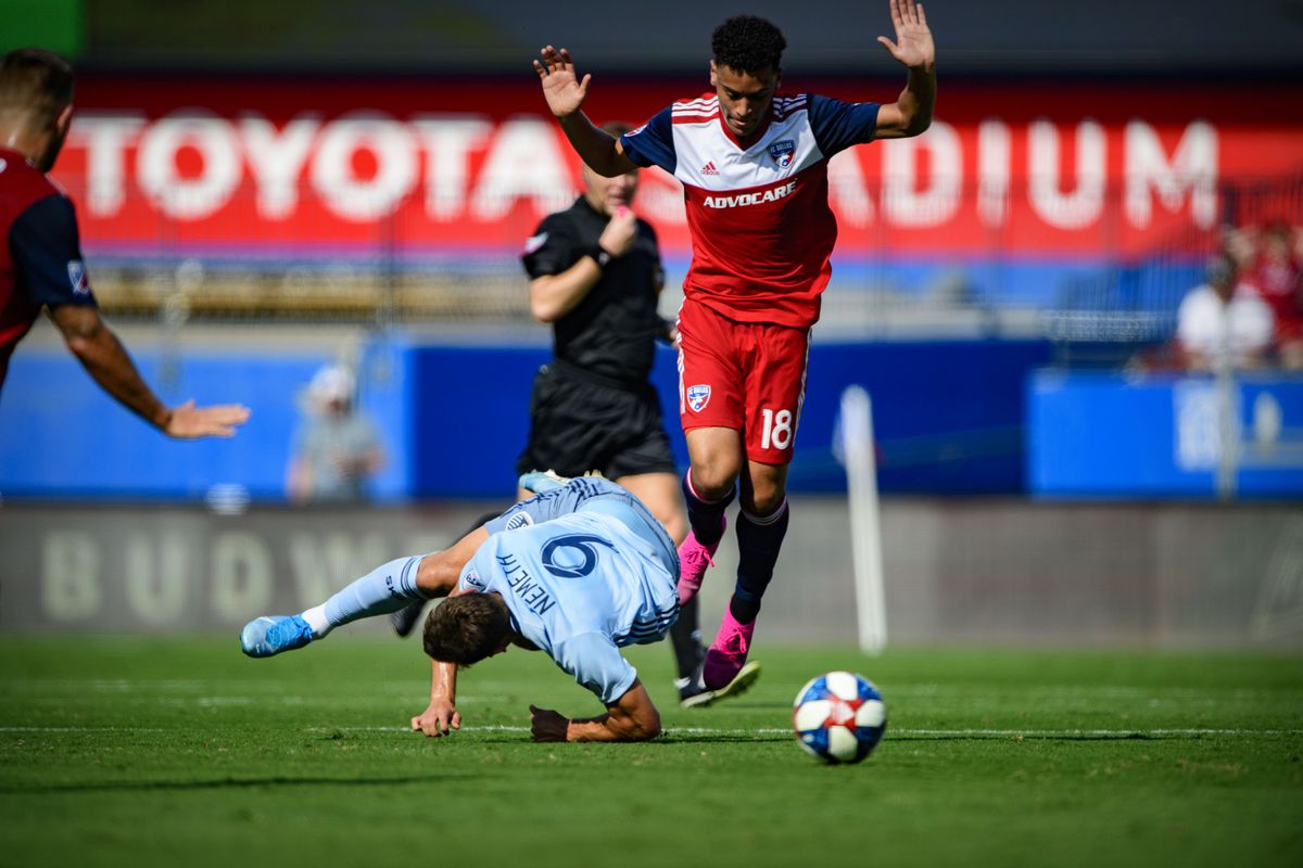 Sporting Kansas vs Dallas, 7h37 ngày 3/9: Đối thủ yêu thích