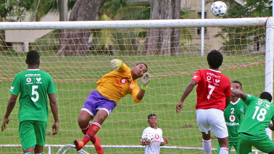 Rewa vs Lautoka, 10h00 ngày 26/7: Giữ ngôi đầu