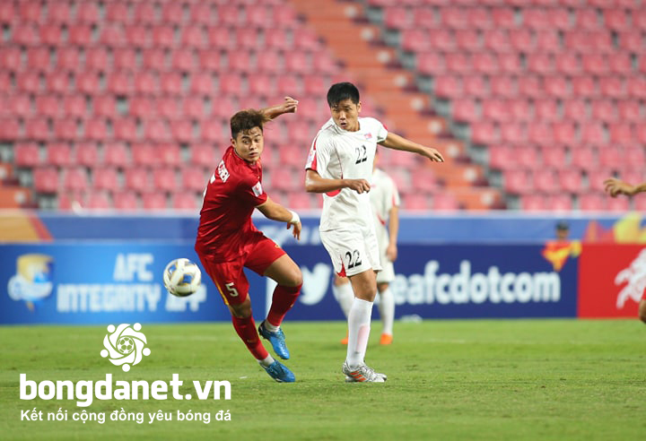U23 Việt Nam 1-2 U23 Triều Tiên: Tiến Dũng sai lầm, Việt Nam bét bảng