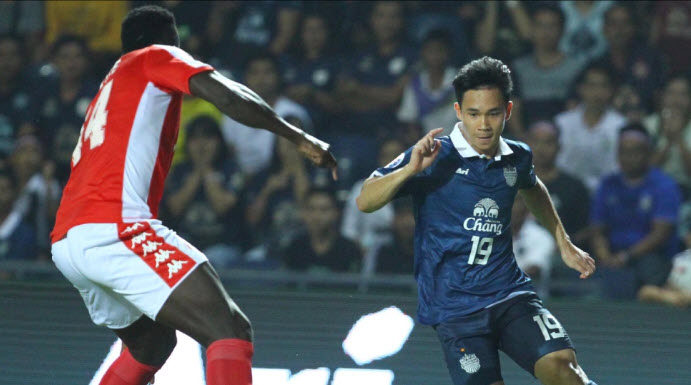Buriram United 2-1 TP Hồ Chí Minh: Công Phượng xuống đá AFC CUP