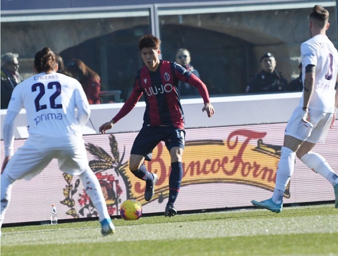 Bologna 1-1 Fiorentina: Thoát hiểm phút bù giờ